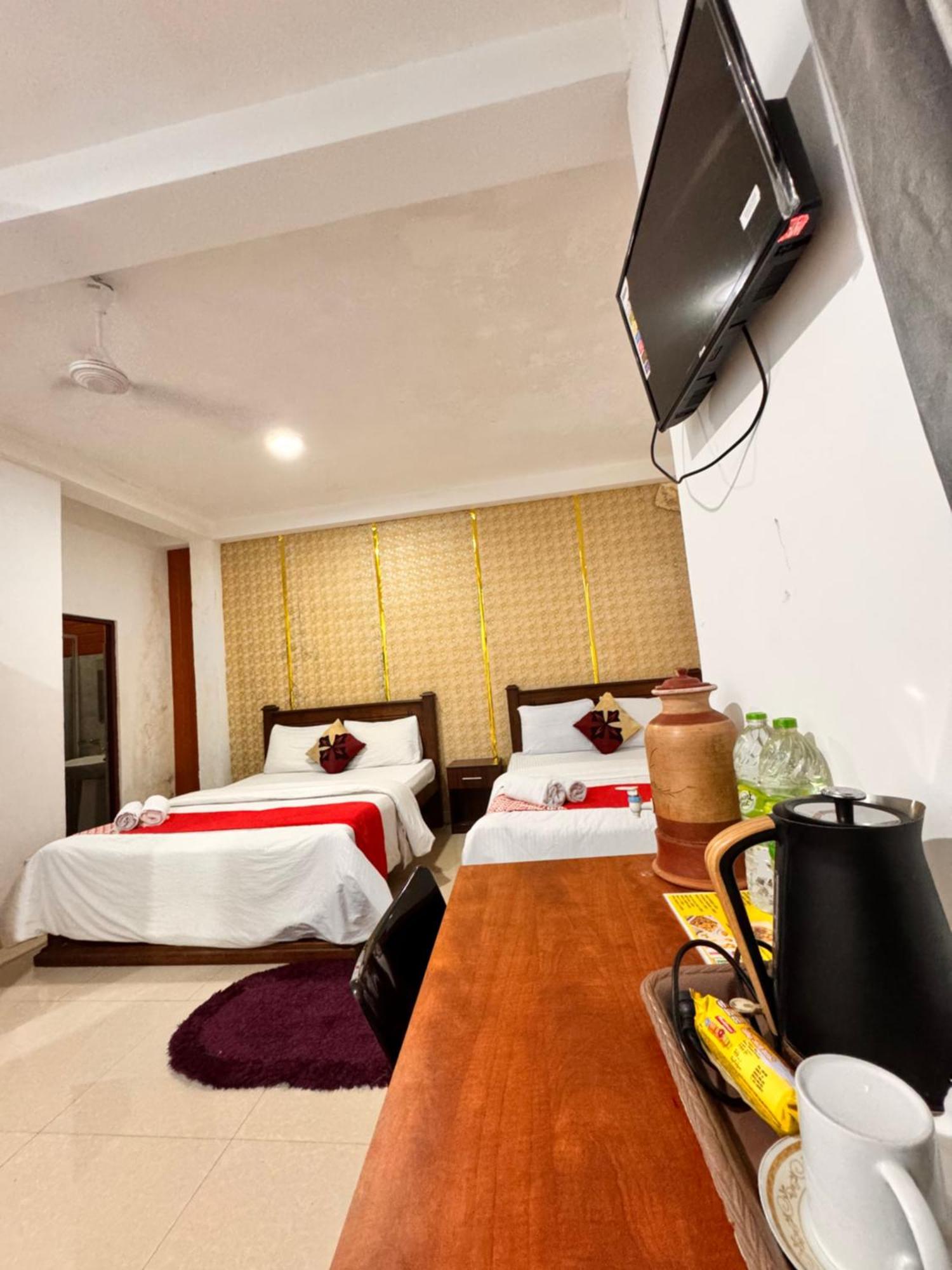 Airport Transit Kings Hotel Katunayaka Ngoại thất bức ảnh